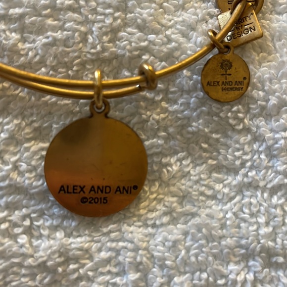 Perfect condition! Alex and Ani sunflower bracelet - Picture 2 of 2